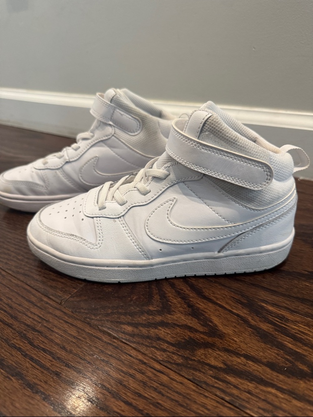 Kids Nike Air Force high top Sneakers white size 3Y